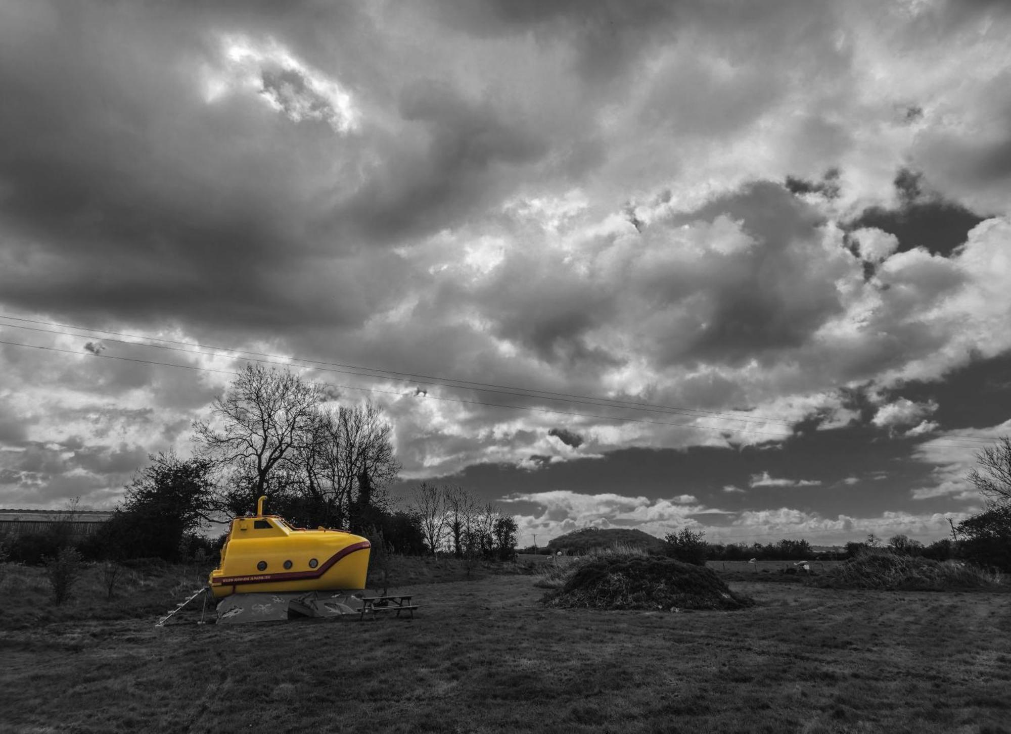 The Yellow Submarine チェダー エクステリア 写真